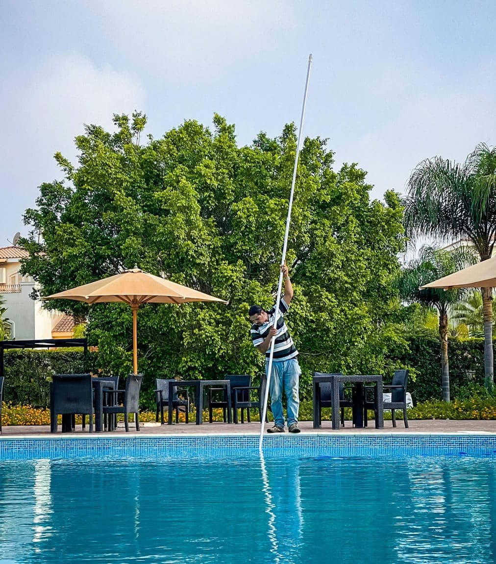 pool-cleaning-home Pool Cleaning services for your Miami Home